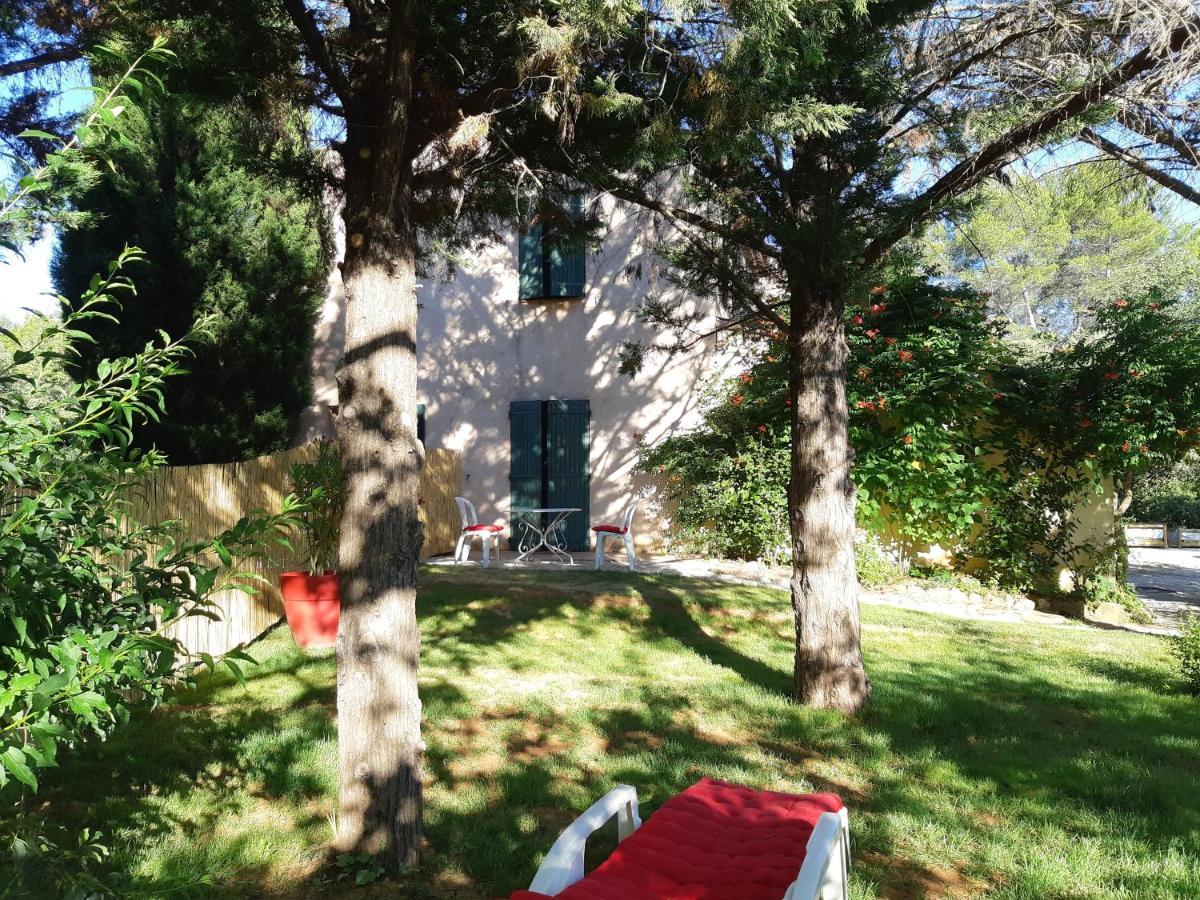 Suite Avec Jardin Entre Aix En Provence, Luberon Et Verdon Peyrolles-en-Provence Экстерьер фото