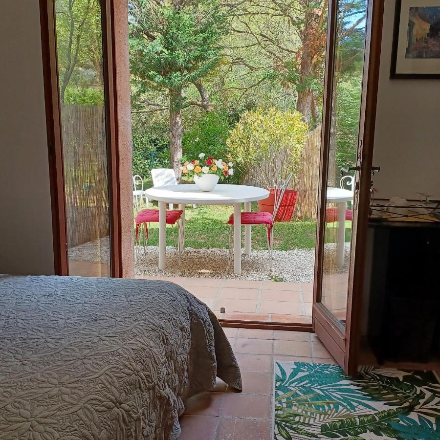 Suite Avec Jardin Entre Aix En Provence, Luberon Et Verdon Peyrolles-en-Provence Экстерьер фото