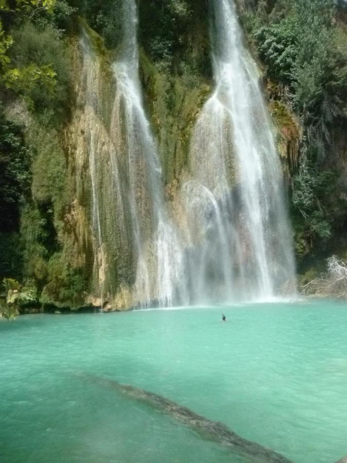 Suite Avec Jardin Entre Aix En Provence, Luberon Et Verdon Peyrolles-en-Provence Экстерьер фото